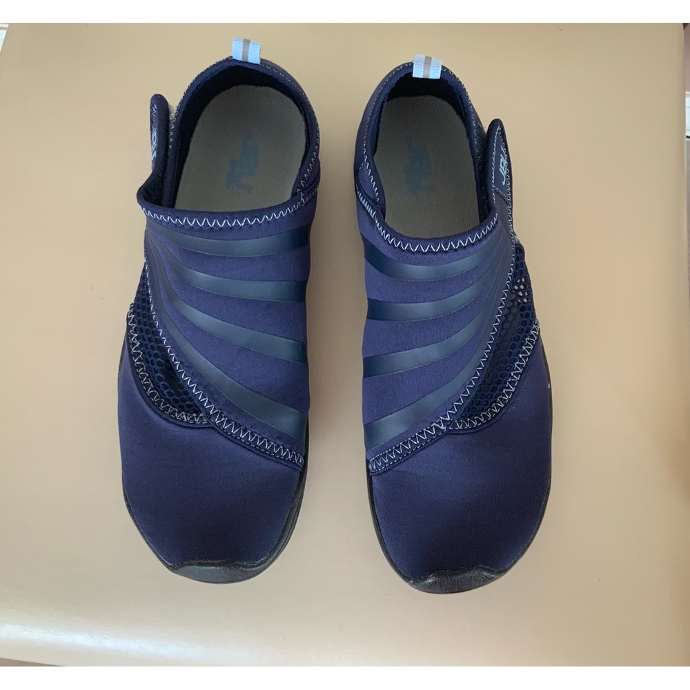 JBU Water Aerobic Flats